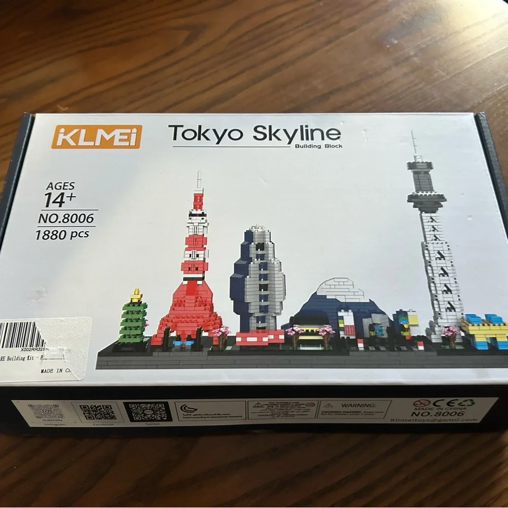 Tokyo Skyline Building Blocks Set-NEW